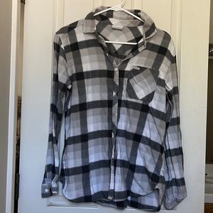 Columbia flannel, size M